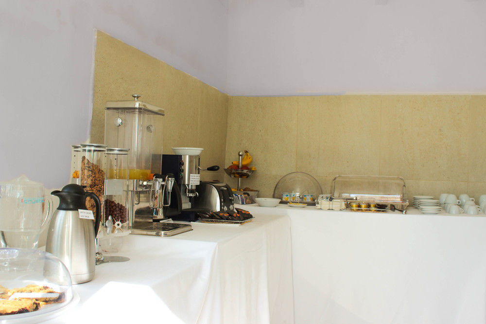 Palazzo Belsanti Bed & Breakfast เลชเช ภายนอก รูปภาพ