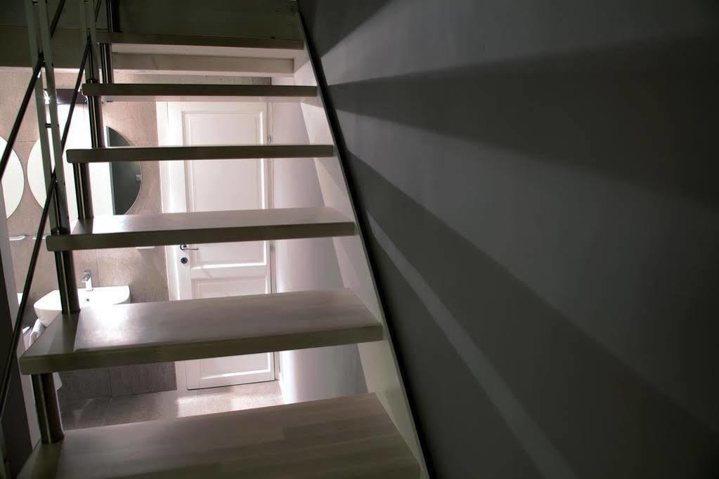 Palazzo Belsanti Bed & Breakfast เลชเช ภายนอก รูปภาพ