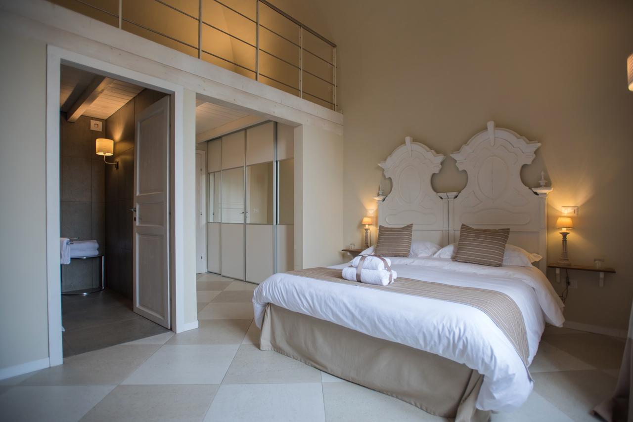 Palazzo Belsanti Bed & Breakfast เลชเช ภายนอก รูปภาพ
