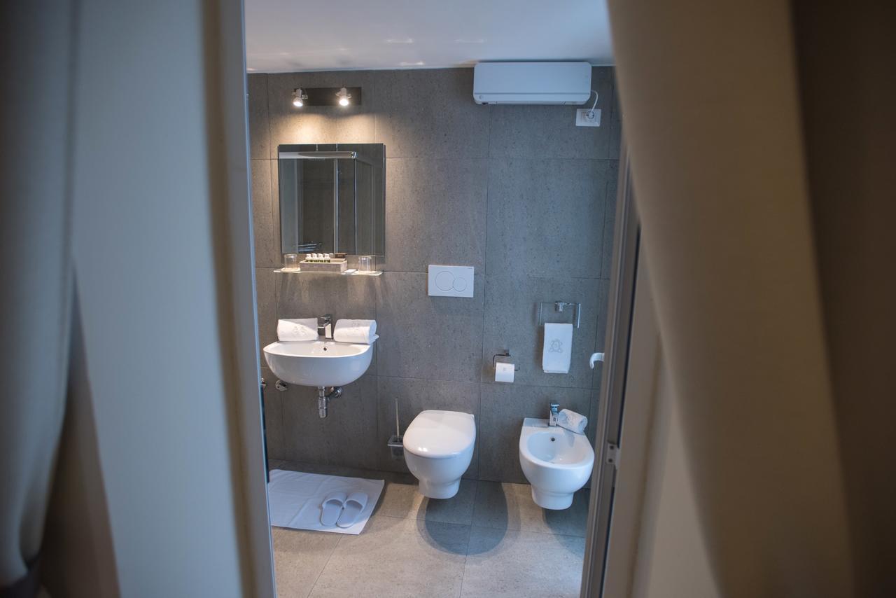Palazzo Belsanti Bed & Breakfast เลชเช ภายนอก รูปภาพ